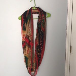 Infinity scarf